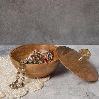 Wooden Bowl with Leaf Lid