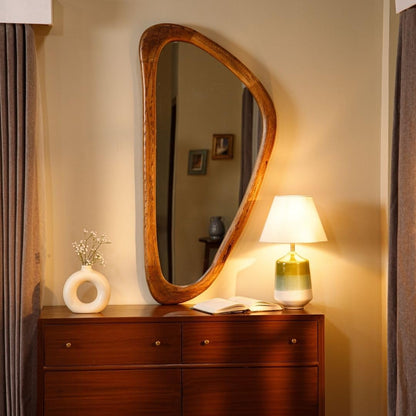 Asymmetric Long Mirror